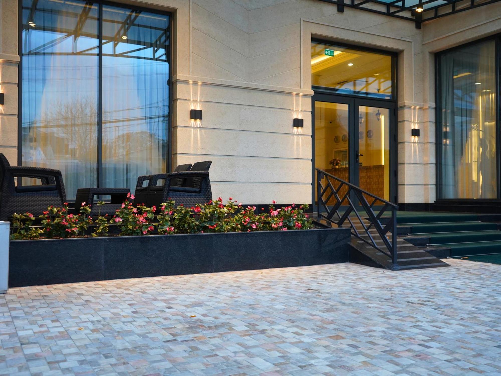 Al Anvar Halal Hotel By Hotelpro Group Tashkent Exterior photo