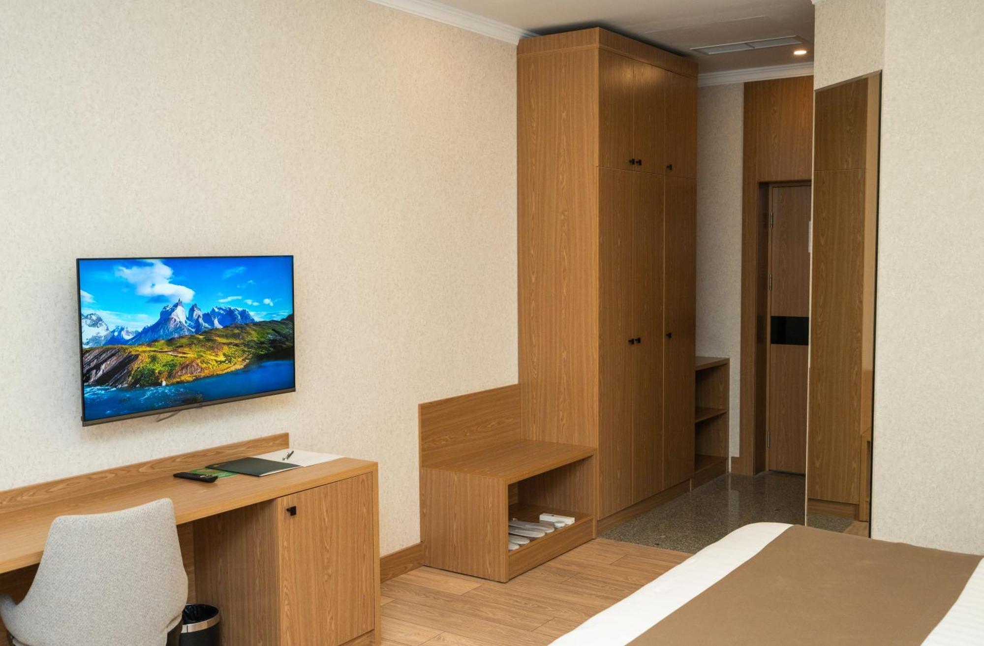 Al Anvar Halal Hotel By Hotelpro Group Tashkent Exterior photo