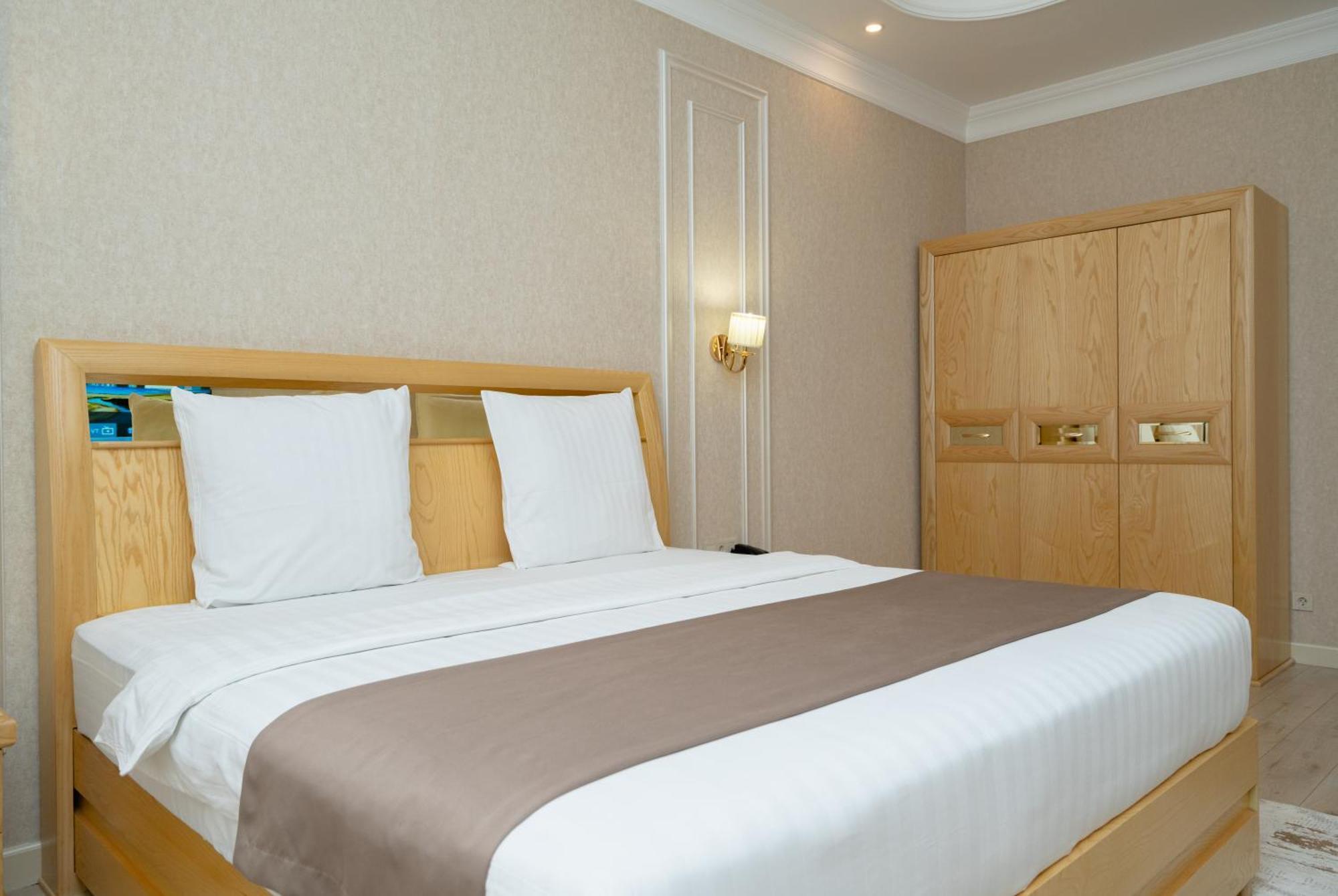 Al Anvar Halal Hotel By Hotelpro Group Tashkent Exterior photo